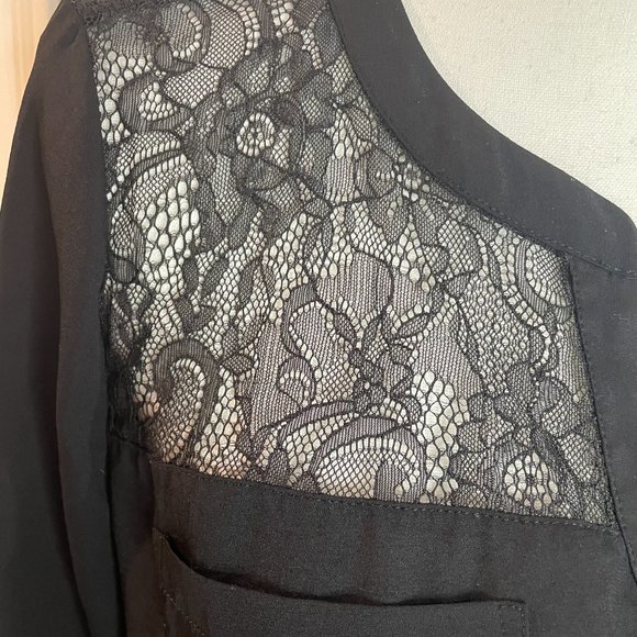 LADIES EXPRESS ELITE STRETCH BLACK AND LACE BLOUSE MEDIUM - Picture 4 of 11
